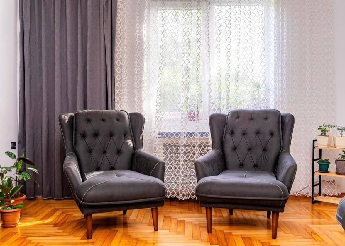 Hotel Liza Batoemi Buitenkant foto