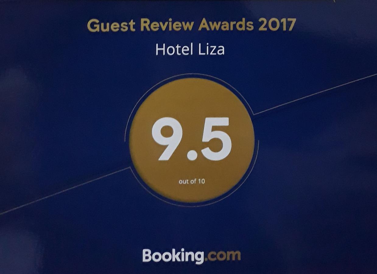 Hotel Liza Batoemi Buitenkant foto